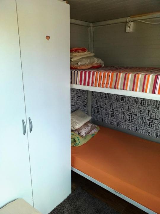 Two Rooms Cabin House Bucarest Esterno foto